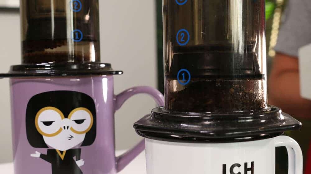 Das gepresste Kaffeepulver
