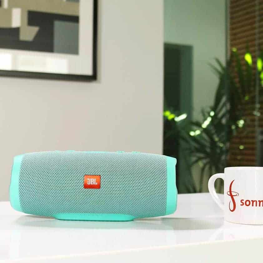 Die JBL Charge 3