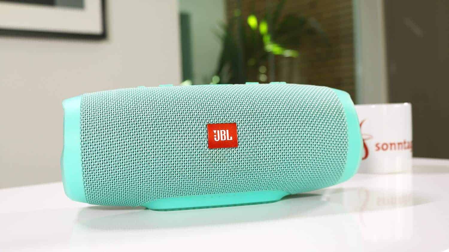 Die JBL Charge Rolle