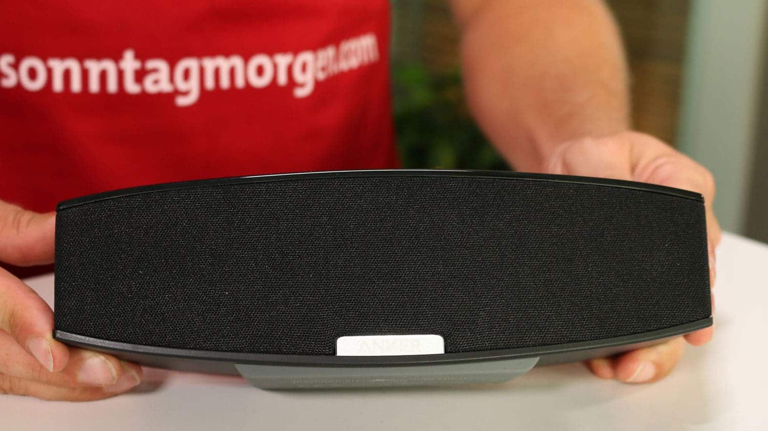 Anker A3143 Premium Gesamtansicht