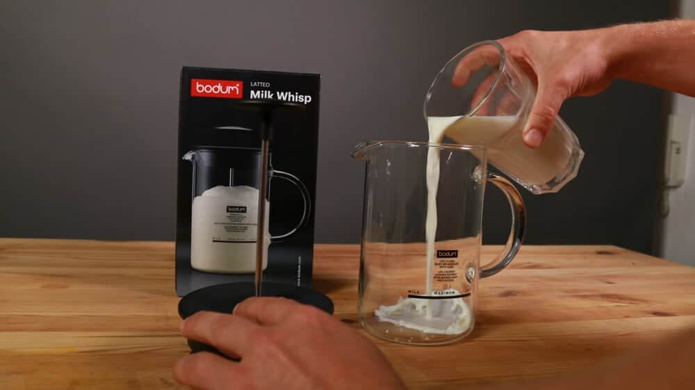 Testsieger manueller Milchaufschäumer Bodum Latteo