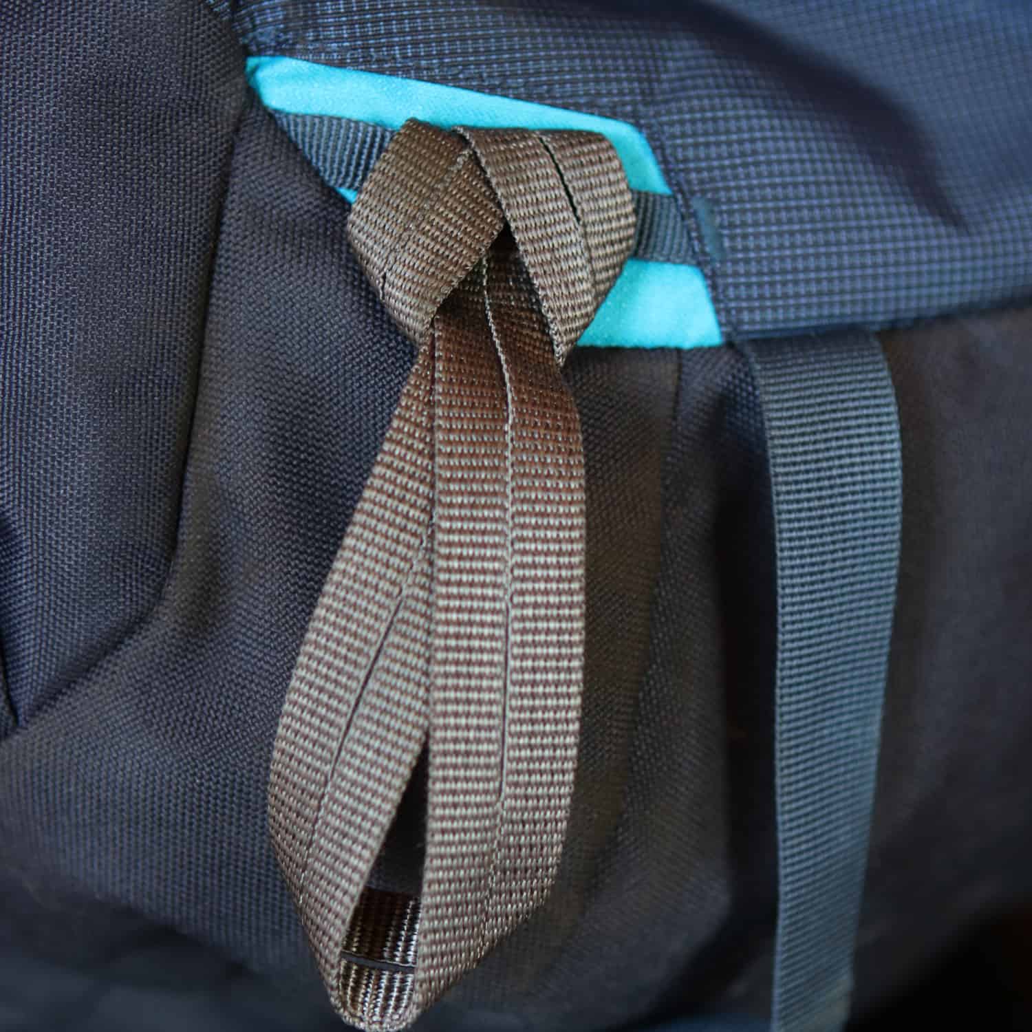 Deuter Aircontact Rucksack Schlaufe