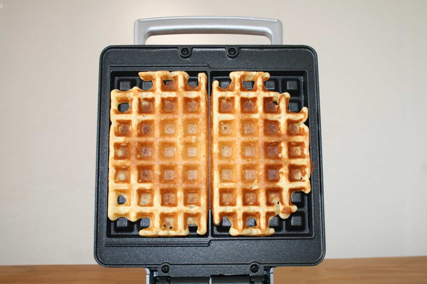 Domo DO9047W Waffeleisen – fertige Waffeln