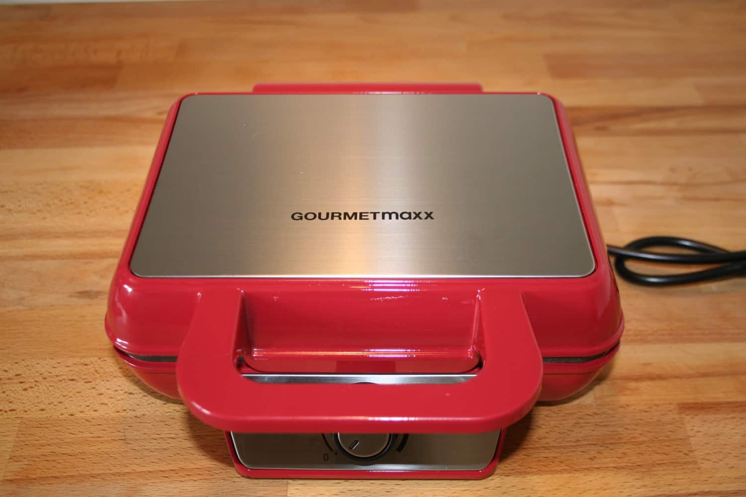 Gourmetmaxx Waffeleisen – geschlossene Ansicht