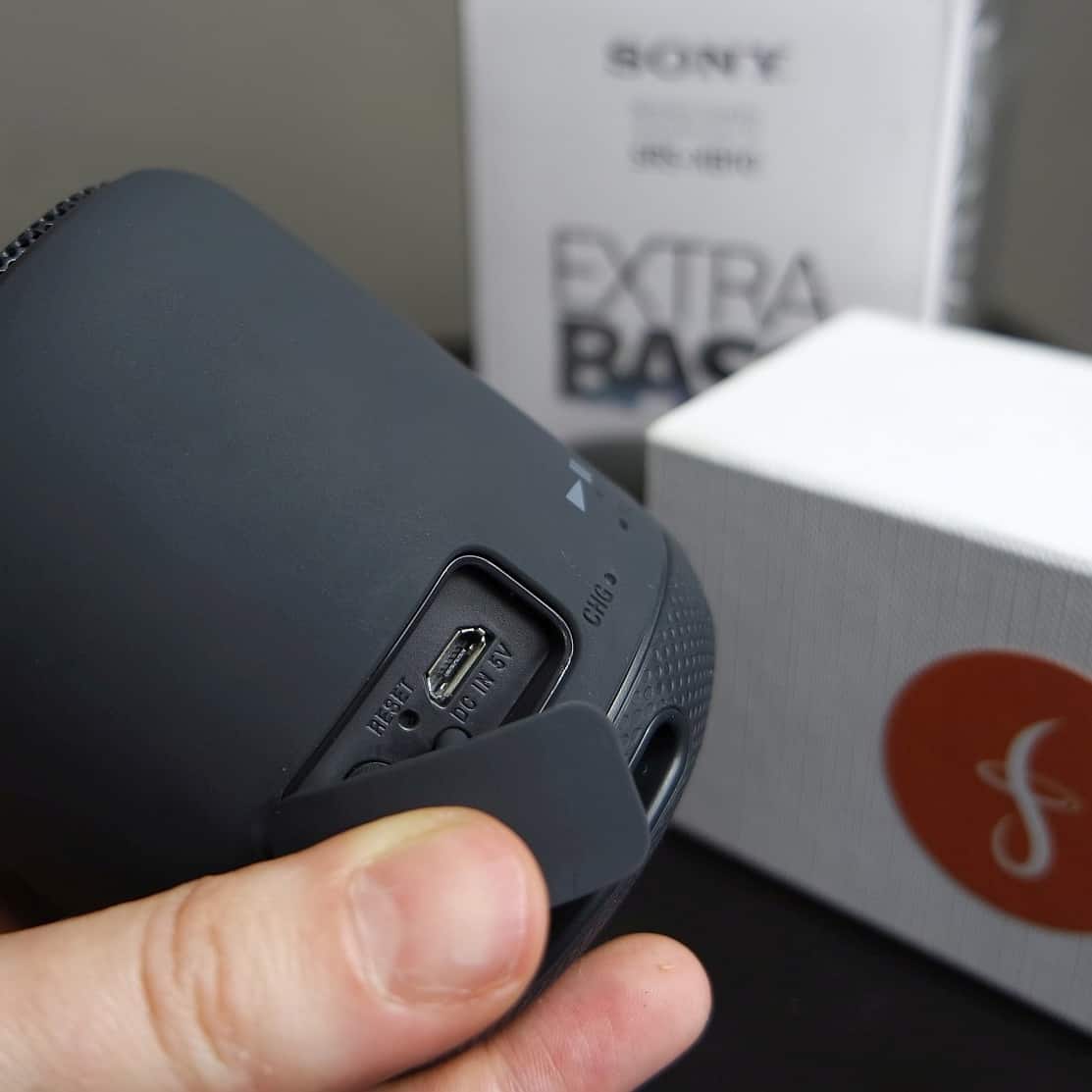 Sony SRS-XB10 – Anschlüsse