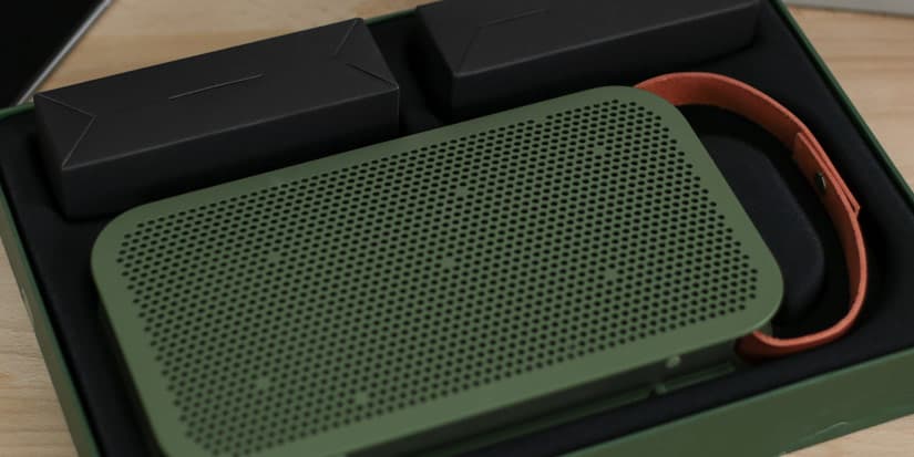 Bang & Olufsen BeoPlay A2 in Verpackung