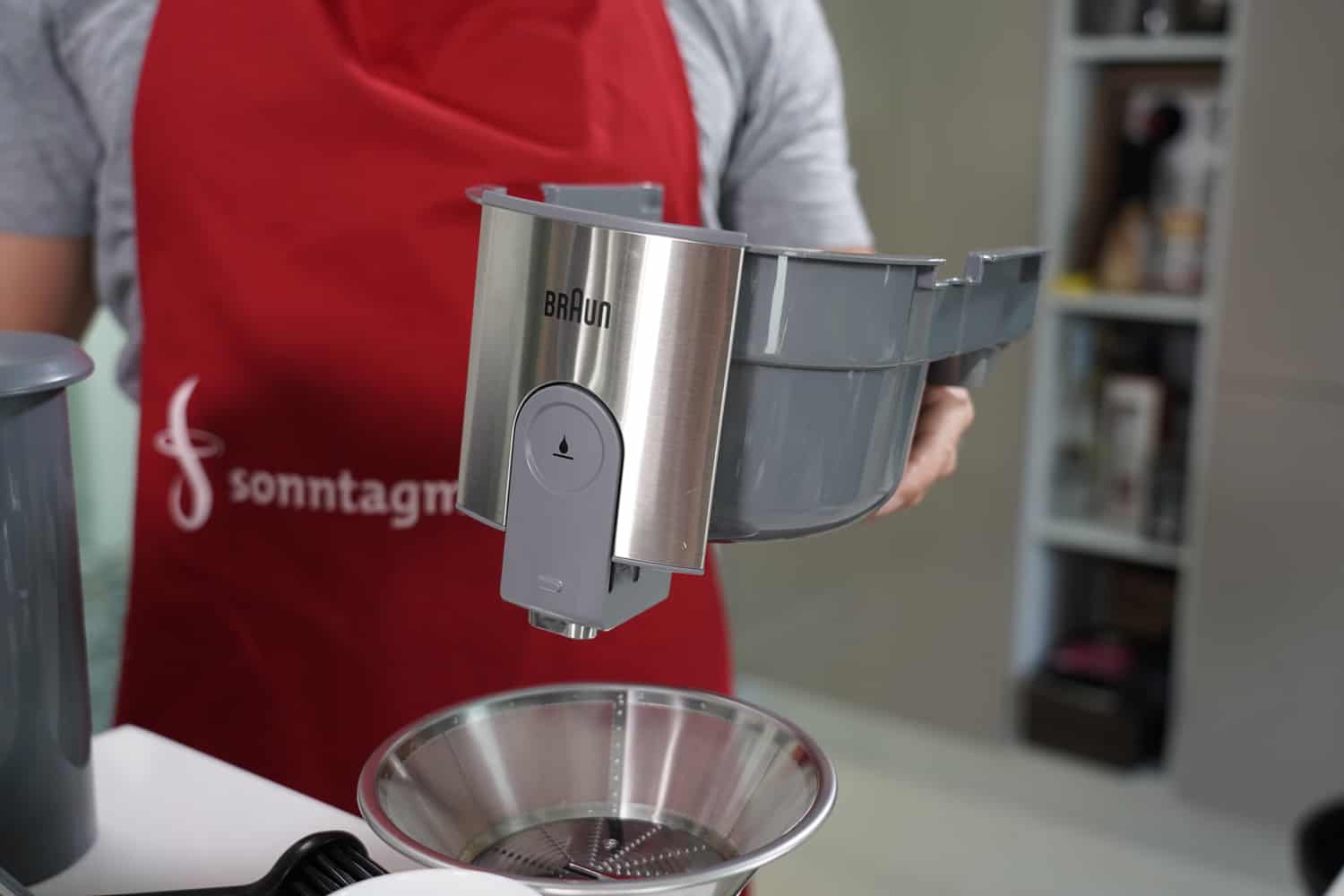 Braun Entsafter J700 Ausguss