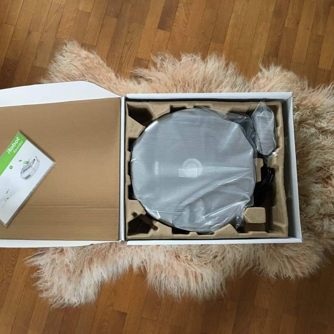 iRobot Roomba unboxing