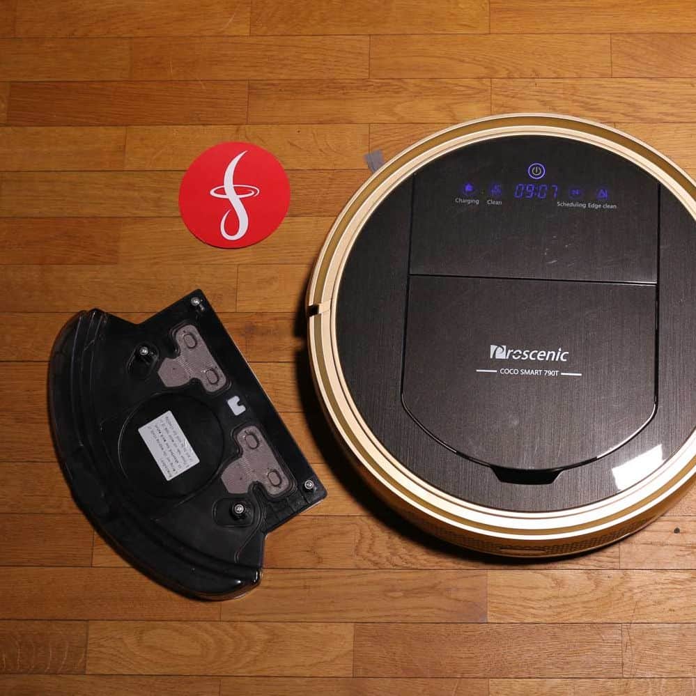 Proscenic Saugroboter – Wassertank einsetzen