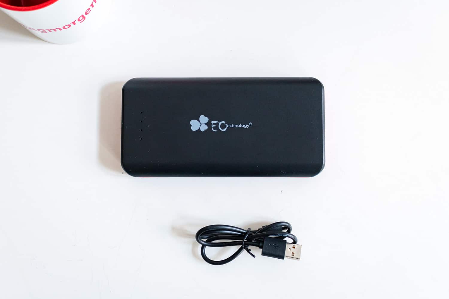 EC Technology 22400 mAh Kabel