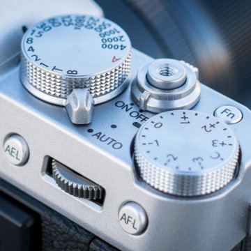 Fujifilm X-T20 Systemkamera Test Einstellräder