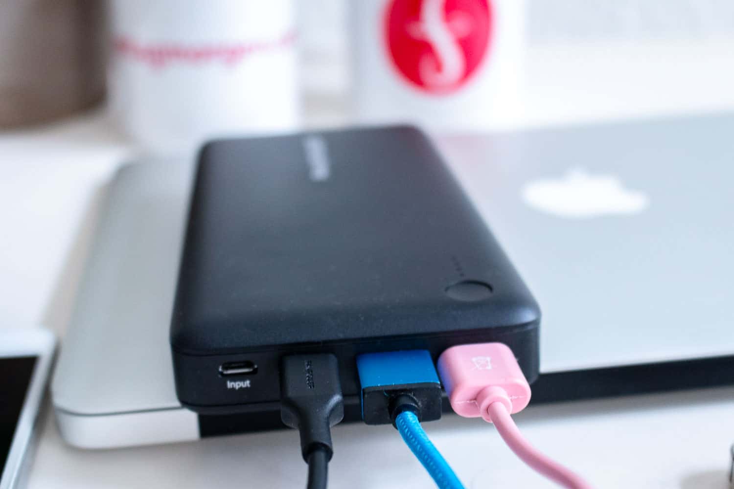RavPower 26800 mAh aufladen Laptop