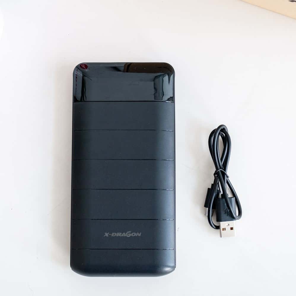X-Dragon Powerbank mit Kabel