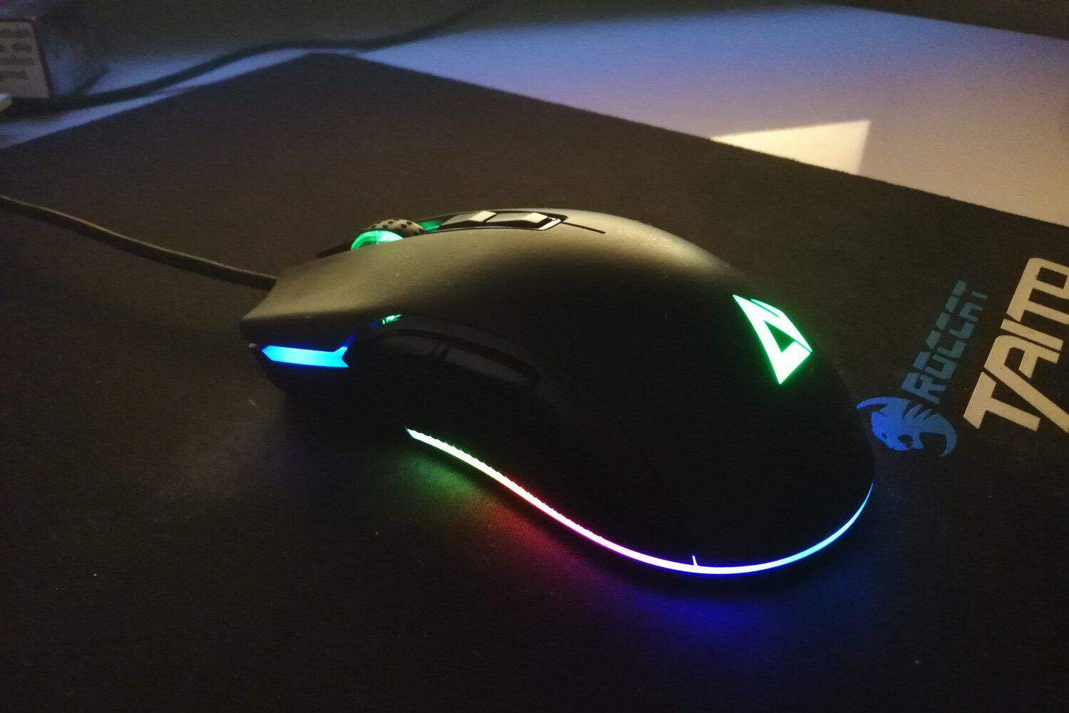 Aukey Gaming-Maus Test – RGB-Beleuchtung im Dunkeln