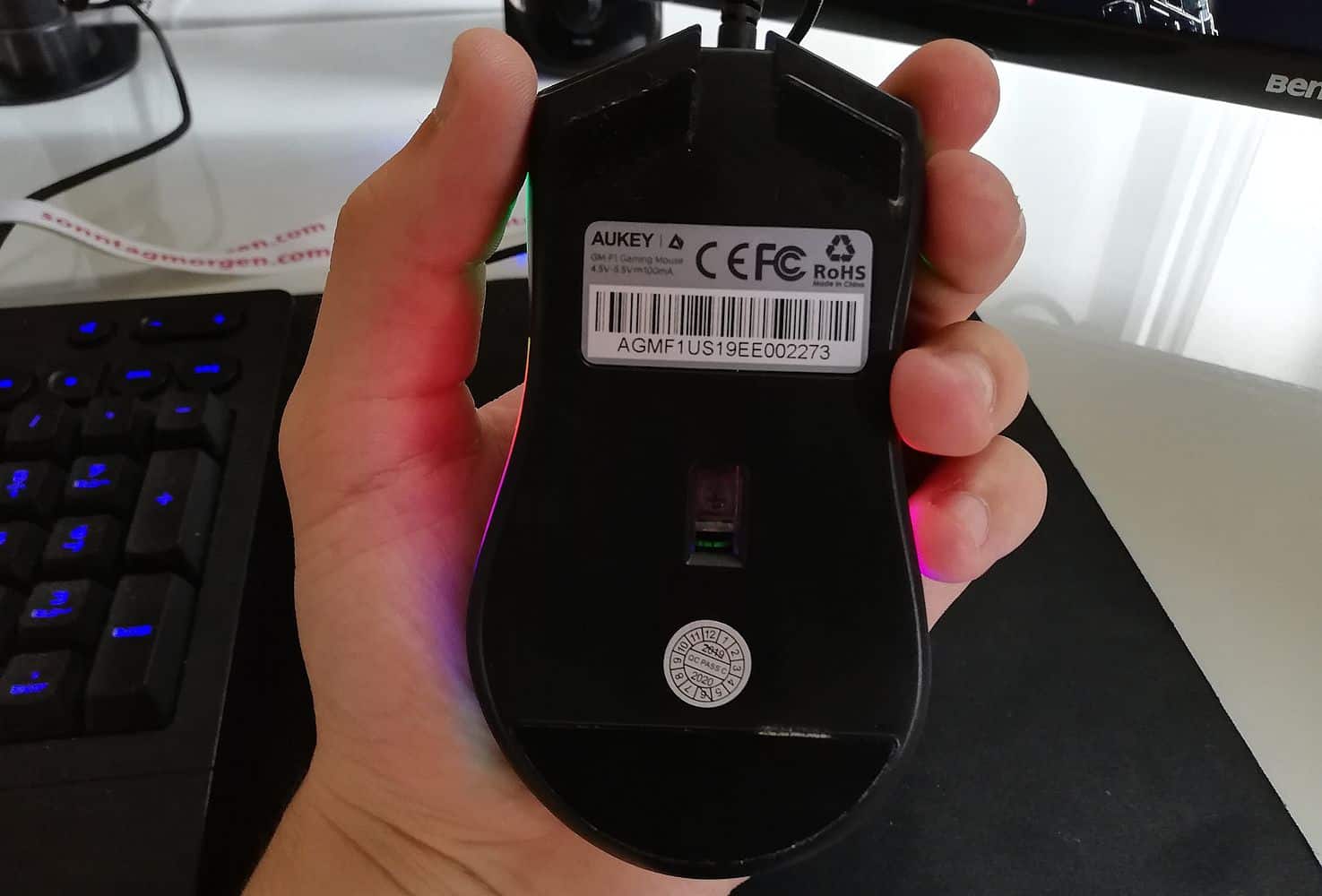Aukey Gaming-Maus Test – Mausunterseite