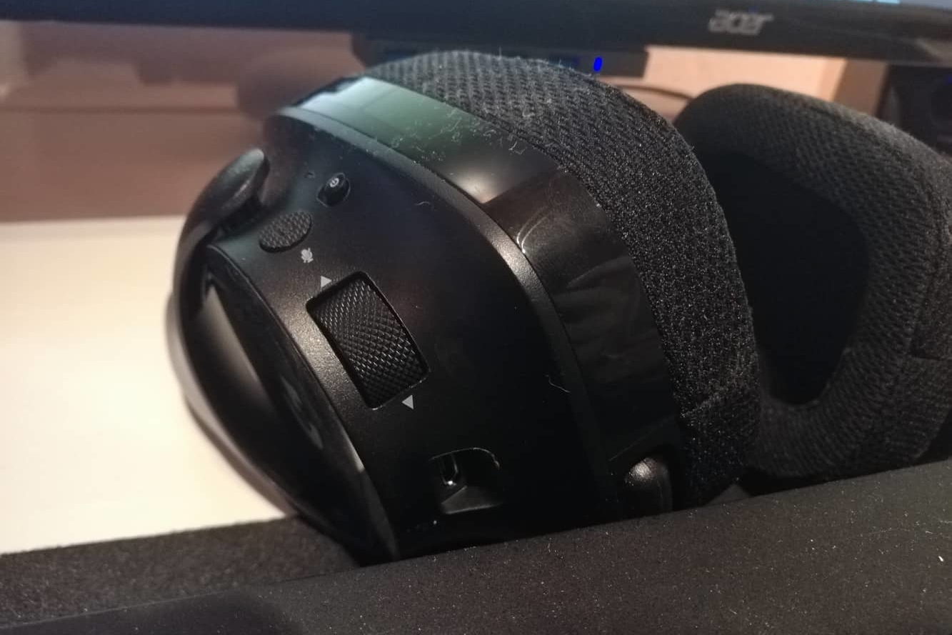 Logitech G533 Bedieneinheit