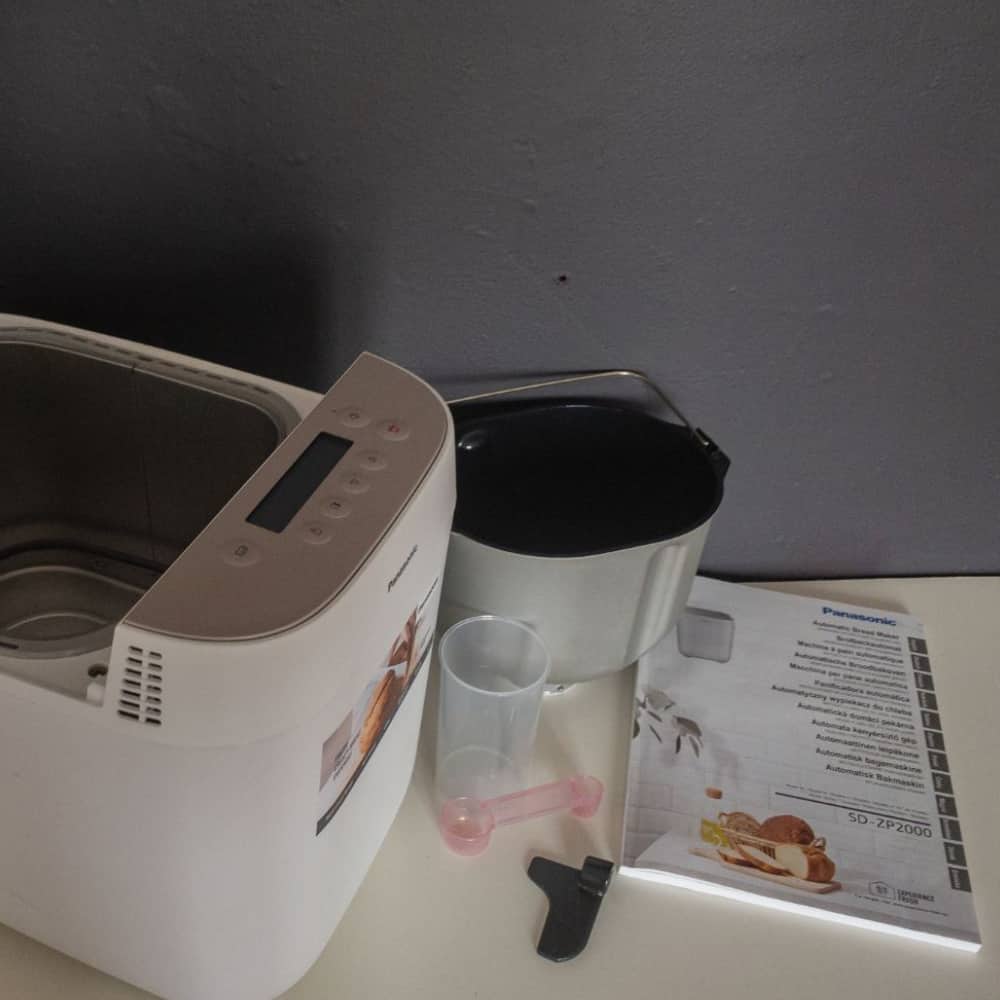 Panasonic zp2000 Brotbackautomat Deckel offen nah
