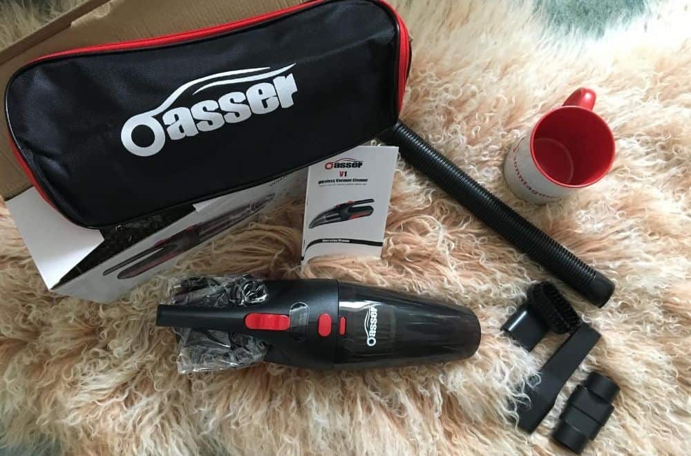 Akku Handstaubsauger von Oasser mit Zubehoer