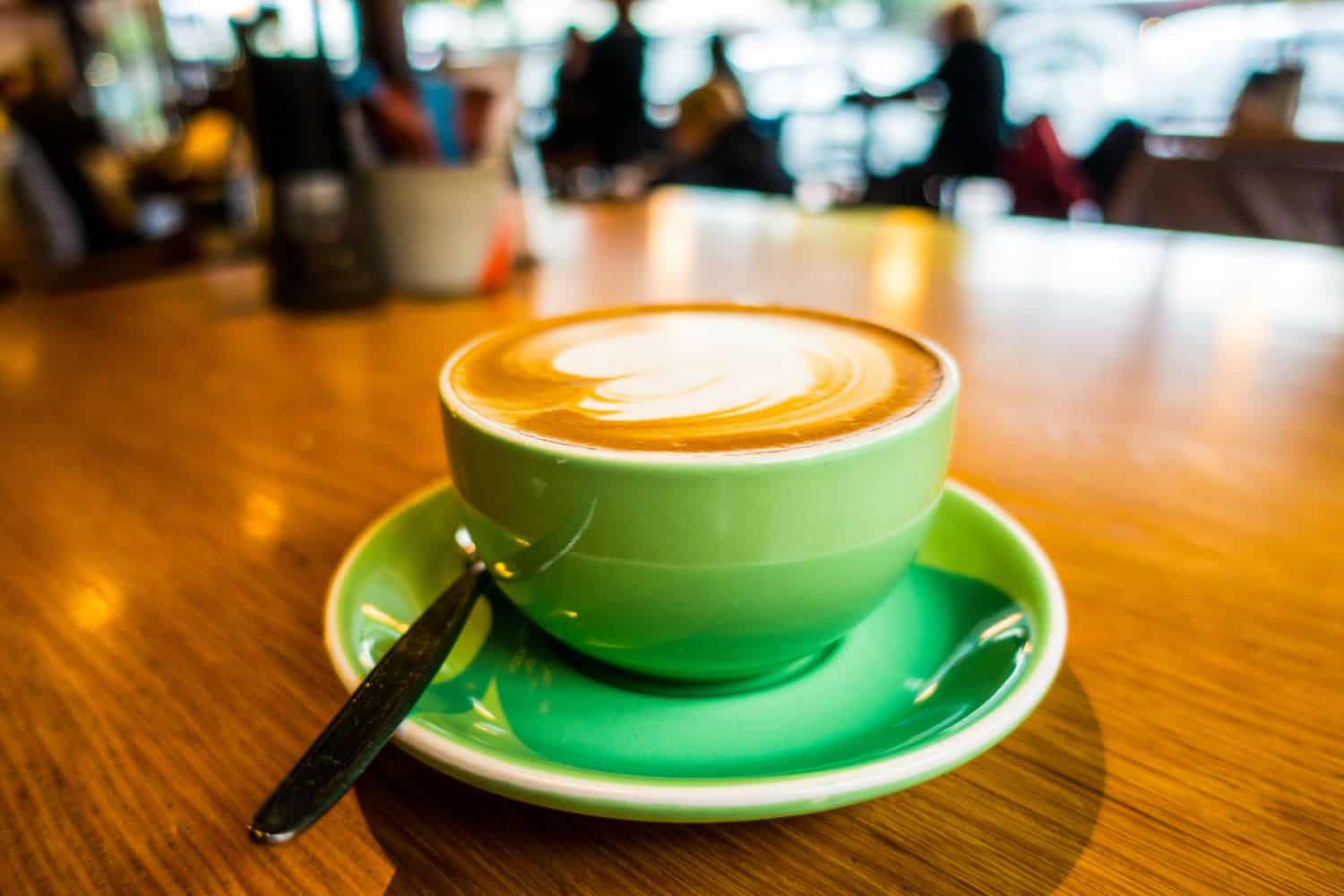 Cappuccino Tassen Ratgeber 2024: Wo kaufen &amp; worauf achten?